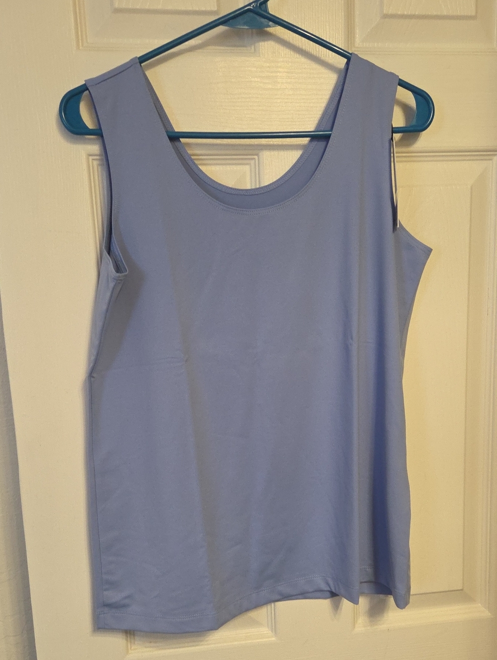 Chico's Lavender Scoop Neck Tank, size 2 in Chico's sizing